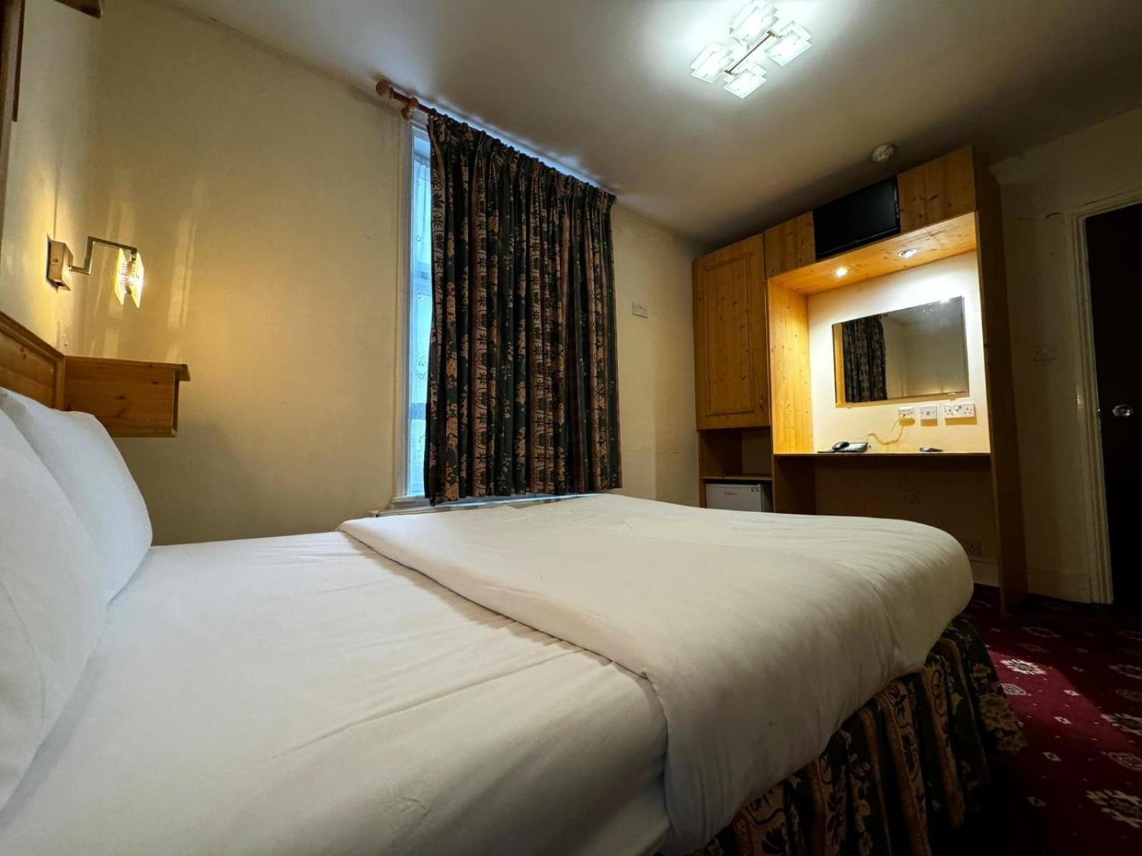 Bridge Park Hotel London Exterior photo